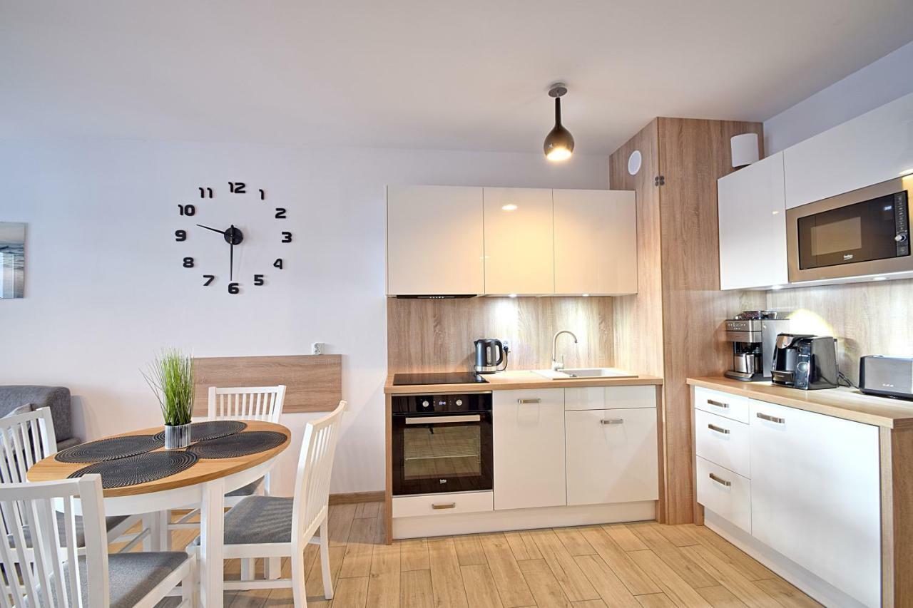 Apartament Oliwka Z Prywatnym Miejscem Postojowym Kolobrzeg Ngoại thất bức ảnh