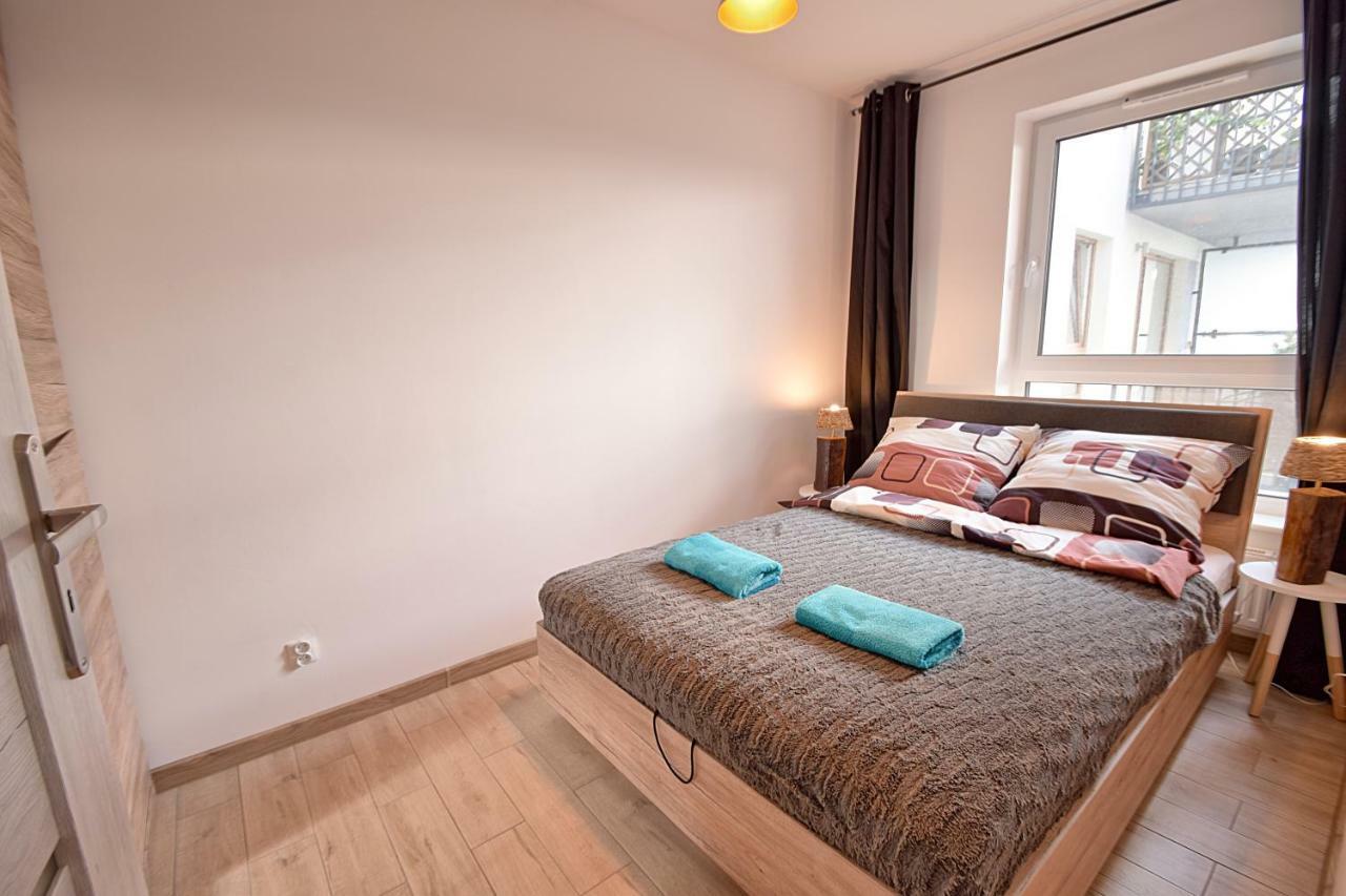 Apartament Oliwka Z Prywatnym Miejscem Postojowym Kolobrzeg Ngoại thất bức ảnh