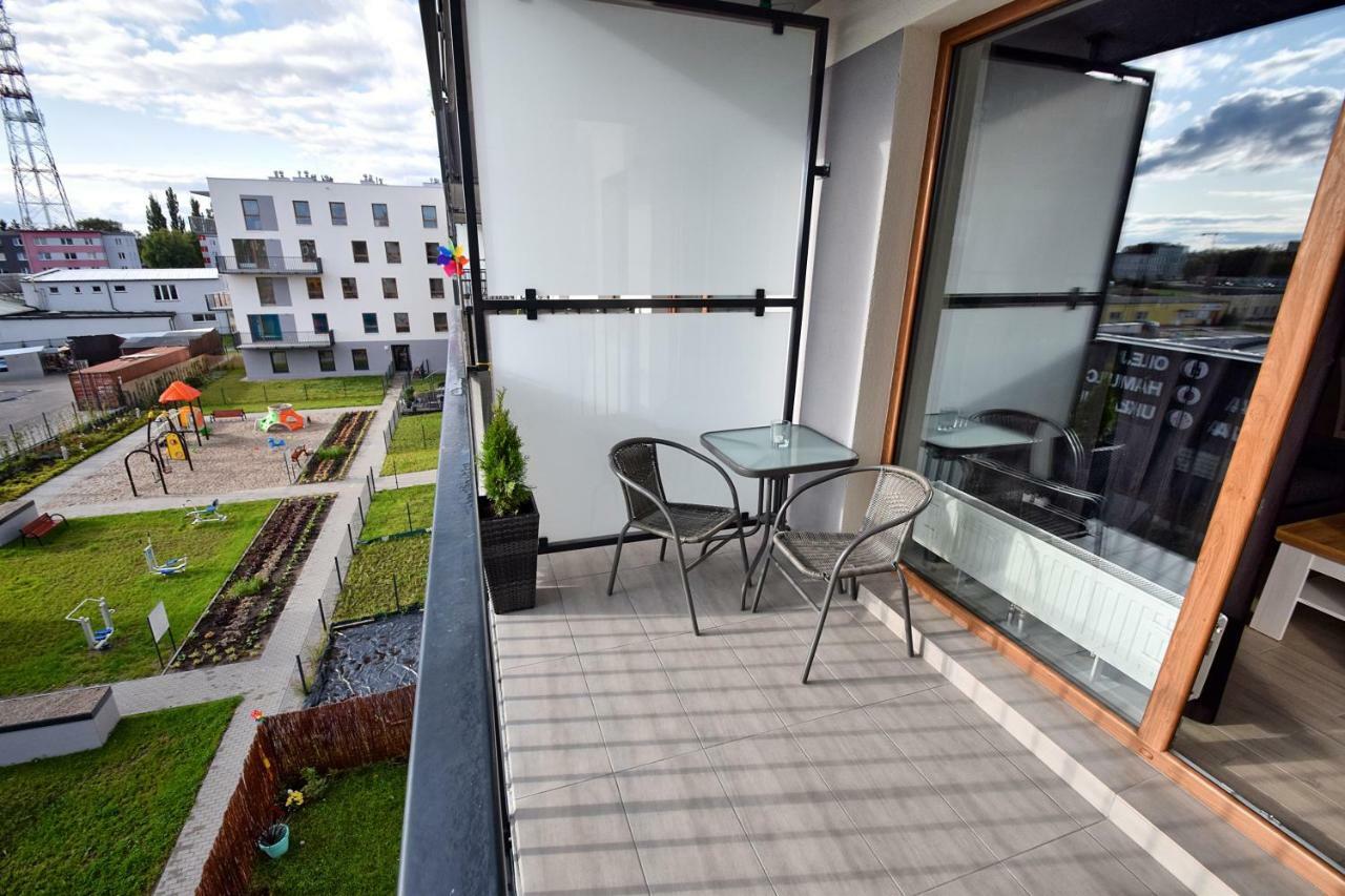 Apartament Oliwka Z Prywatnym Miejscem Postojowym Kolobrzeg Ngoại thất bức ảnh