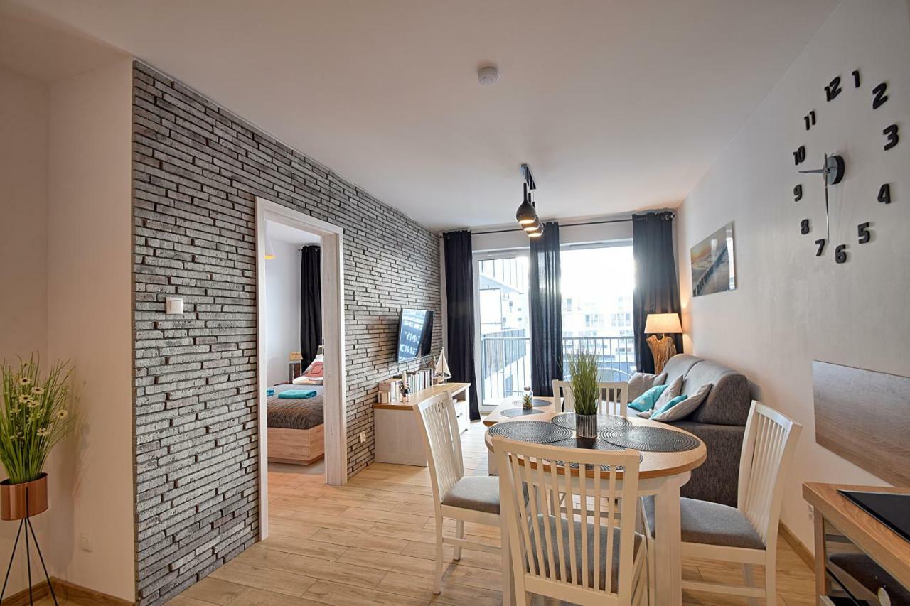 Apartament Oliwka Z Prywatnym Miejscem Postojowym Kolobrzeg Ngoại thất bức ảnh