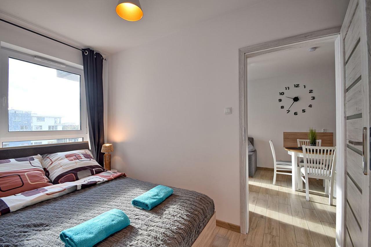 Apartament Oliwka Z Prywatnym Miejscem Postojowym Kolobrzeg Ngoại thất bức ảnh